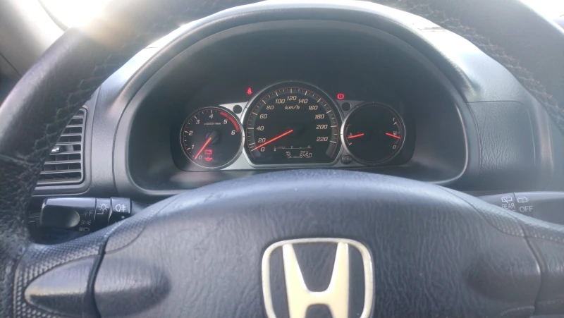 Honda Cr-v, снимка 6 - Автомобили и джипове - 48281493