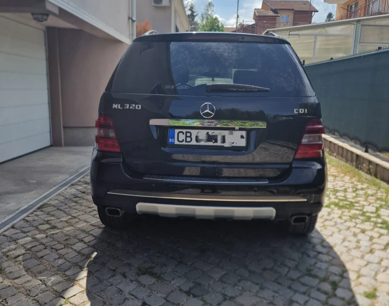 Mercedes-Benz ML 320, снимка 6 - Автомобили и джипове - 51709562