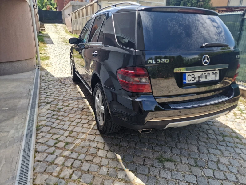 Mercedes-Benz ML 320, снимка 3 - Автомобили и джипове - 51709562