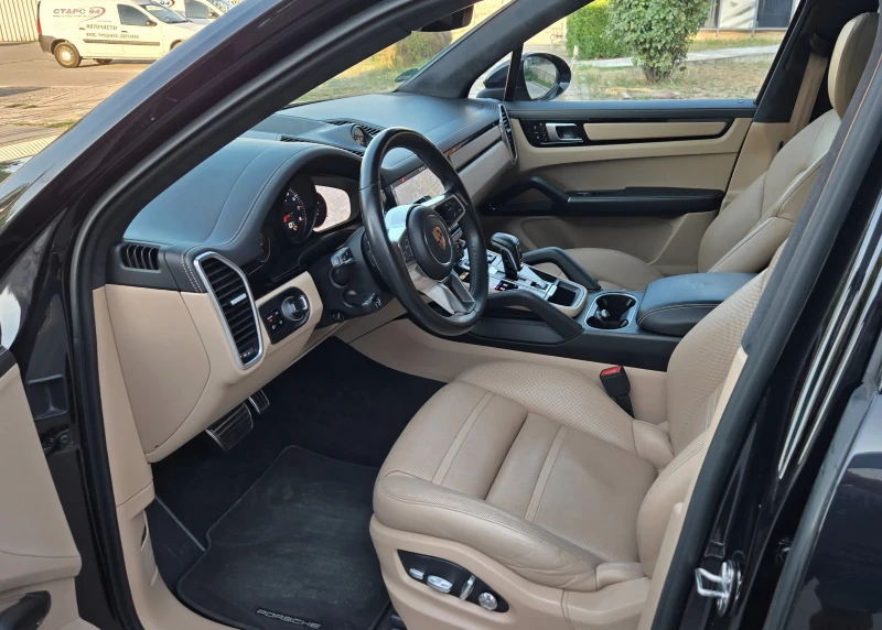 Porsche Cayenne S /Sport Chrono /441кс. /Обслужен / Fullmax!, снимка 8 - Автомобили и джипове - 52337948