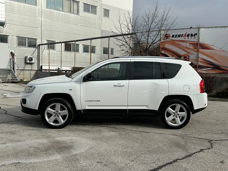 Jeep Compass 2.4i 170 к.с./ГАРАНЦИЯ ОТ КЕНТАВЪР , снимка 2 - Автомобили и джипове - 53086983