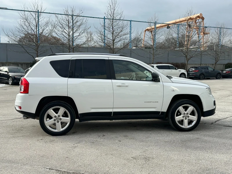 Jeep Compass 2.4i 170 к.с./ГАРАНЦИЯ ОТ КЕНТАВЪР , снимка 5 - Автомобили и джипове - 53086983
