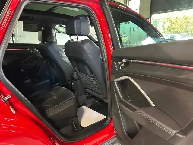 Audi Q3 / Progressiv / S-Line Package / Quattro AWD / , снимка 11 - Автомобили и джипове - 53305954