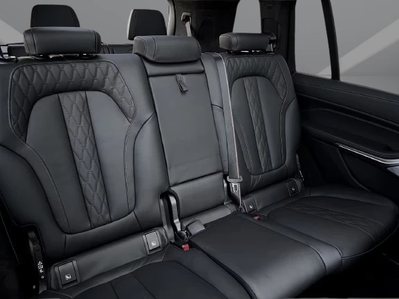 BMW X7 M60i xDrive = M-Sport Pro = Гаранция, снимка 9 - Автомобили и джипове - 54944044