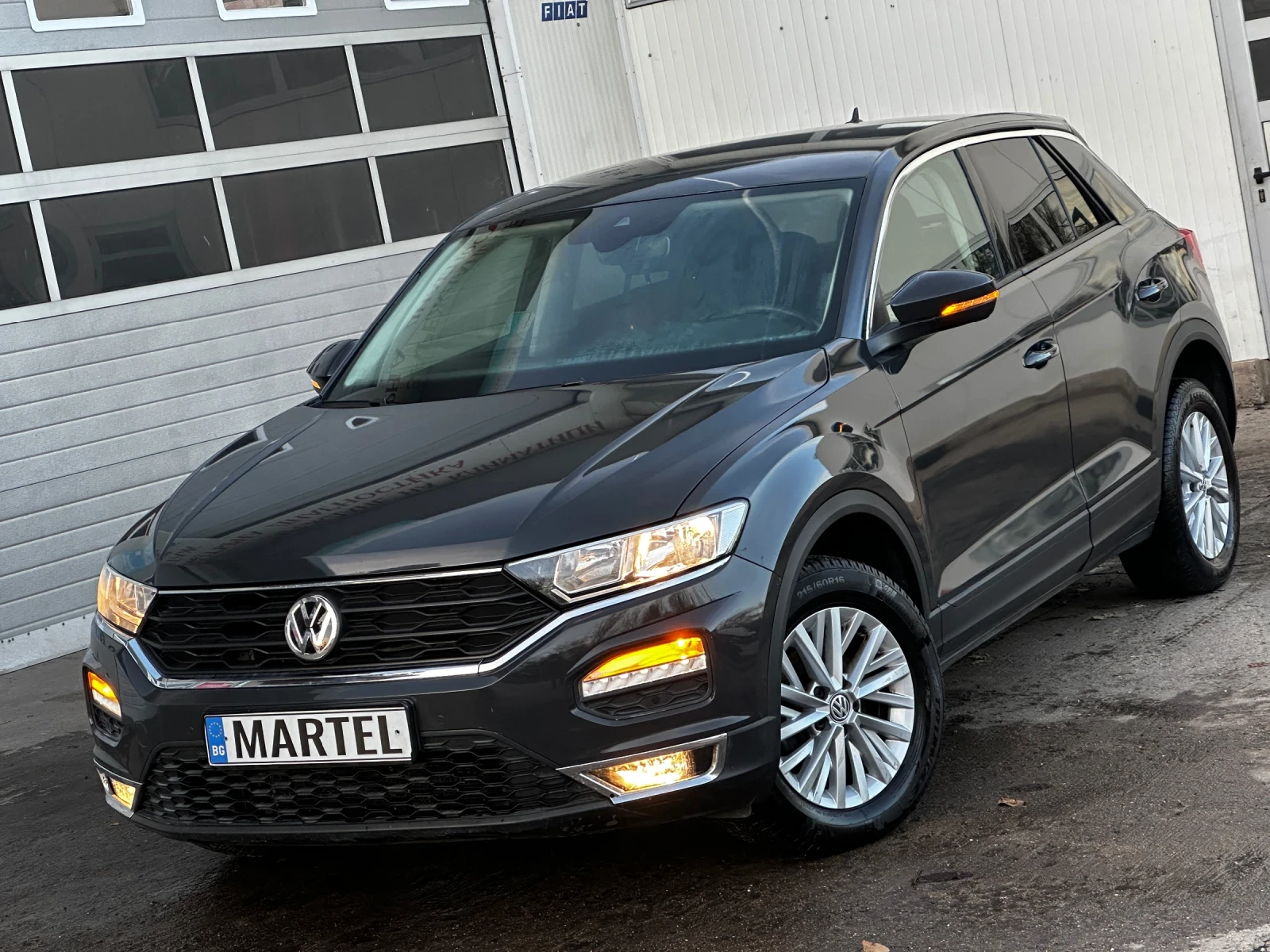 VW T-Roc 1.0TSI, снимка 1