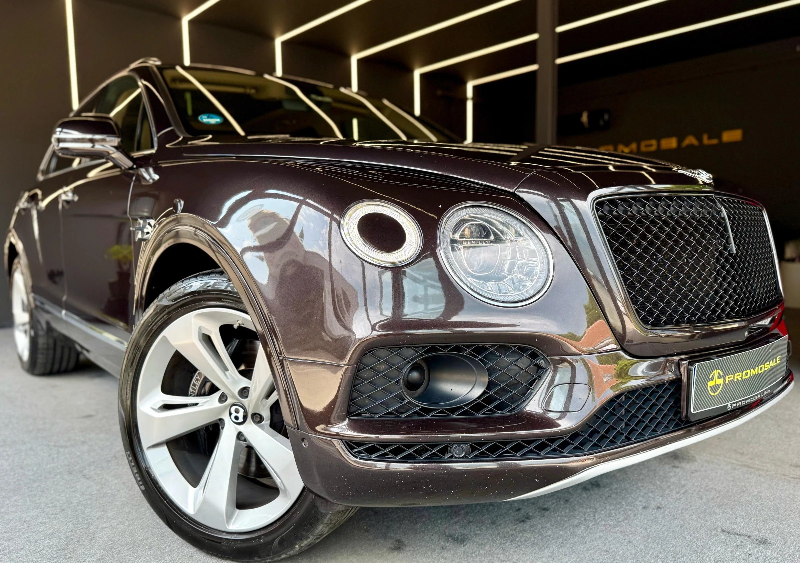 Bentley Bentayga V8 * Panorama* 22"* SoftClose*  | Mobile.bg   1
