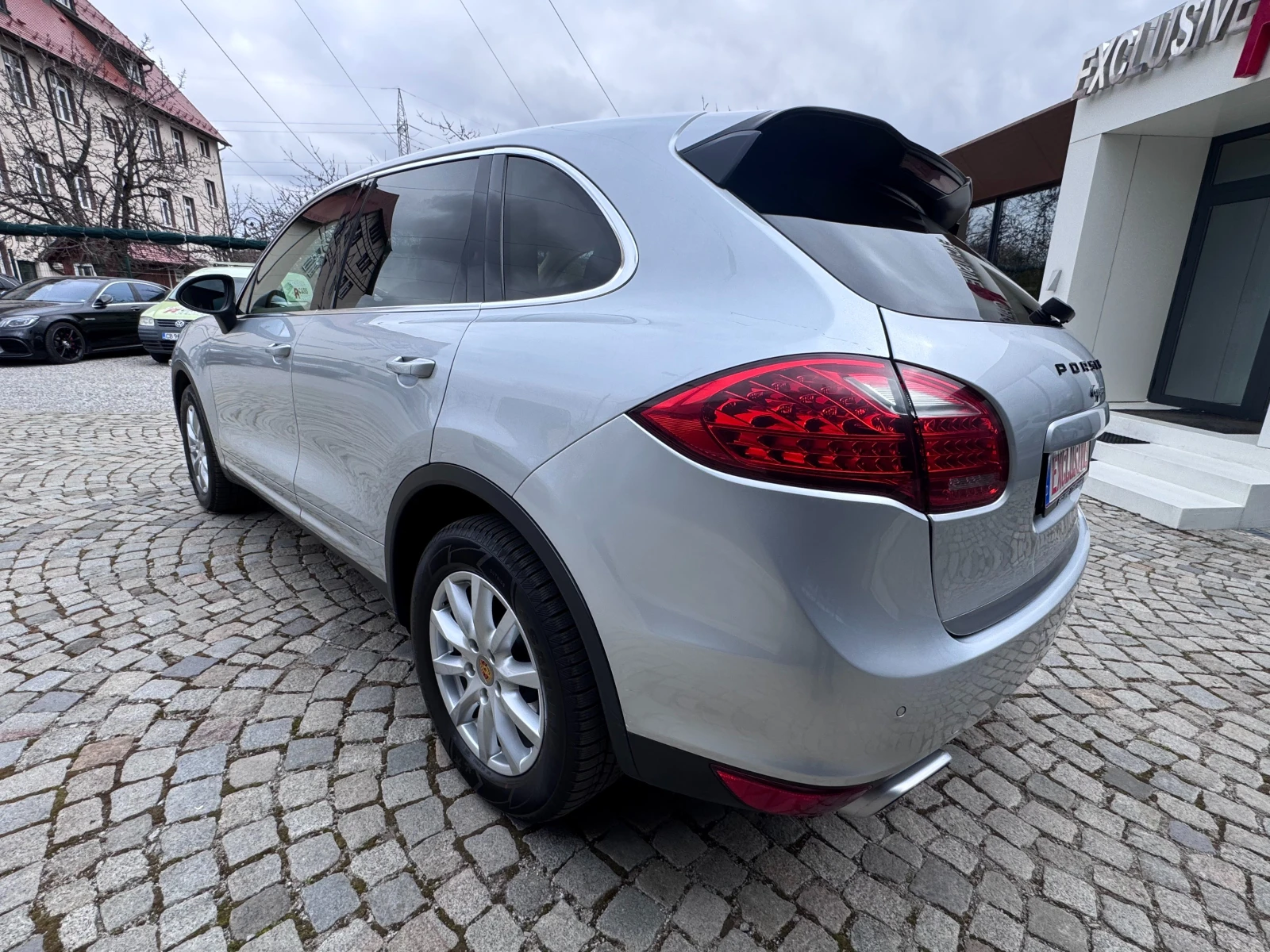 Porsche Cayenne, снимка 4 - Автомобили и джипове - 54024120