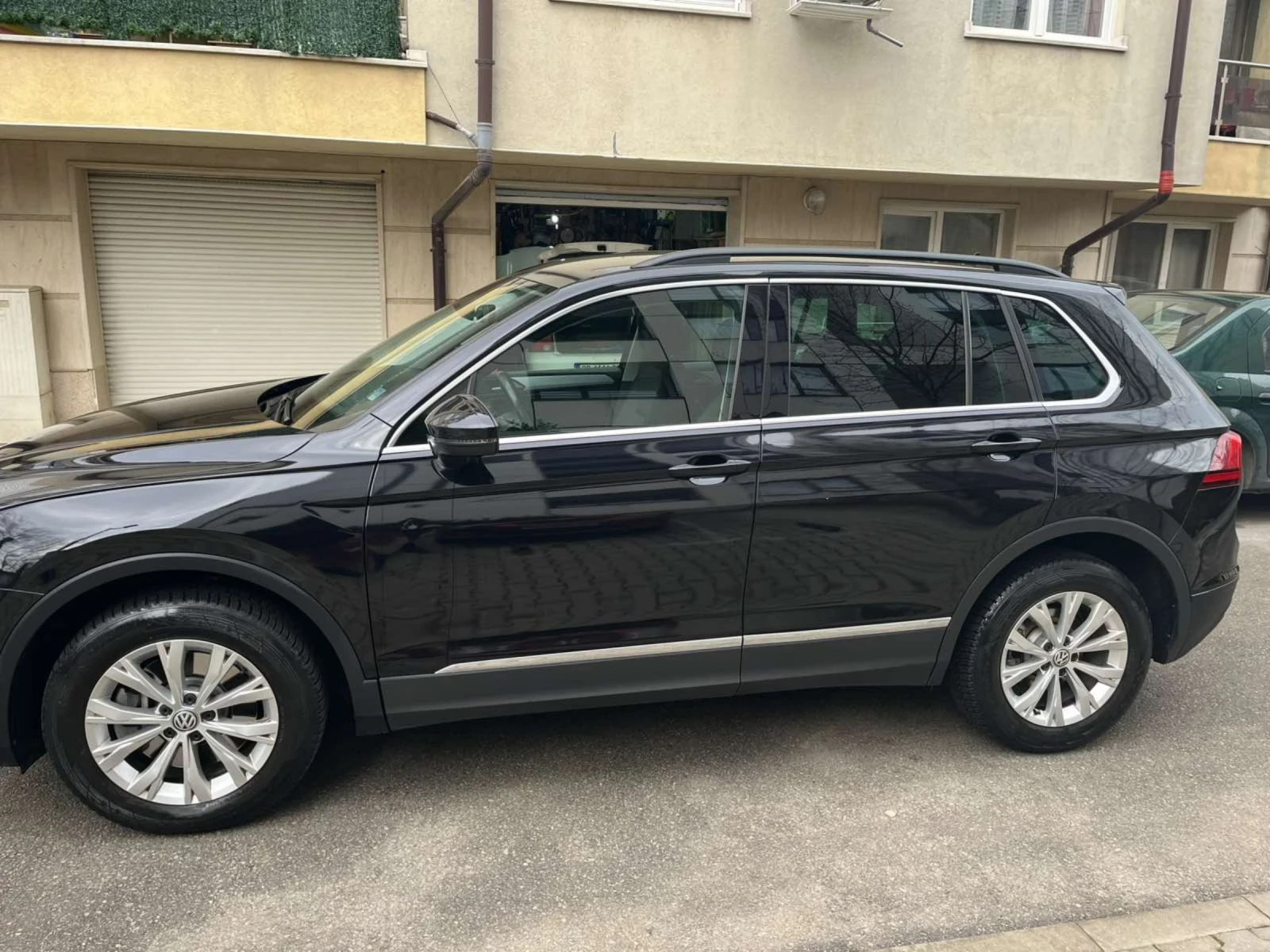 VW Tiguan TSI 2.0 190 к.с., снимка 3 - Автомобили и джипове - 54165967