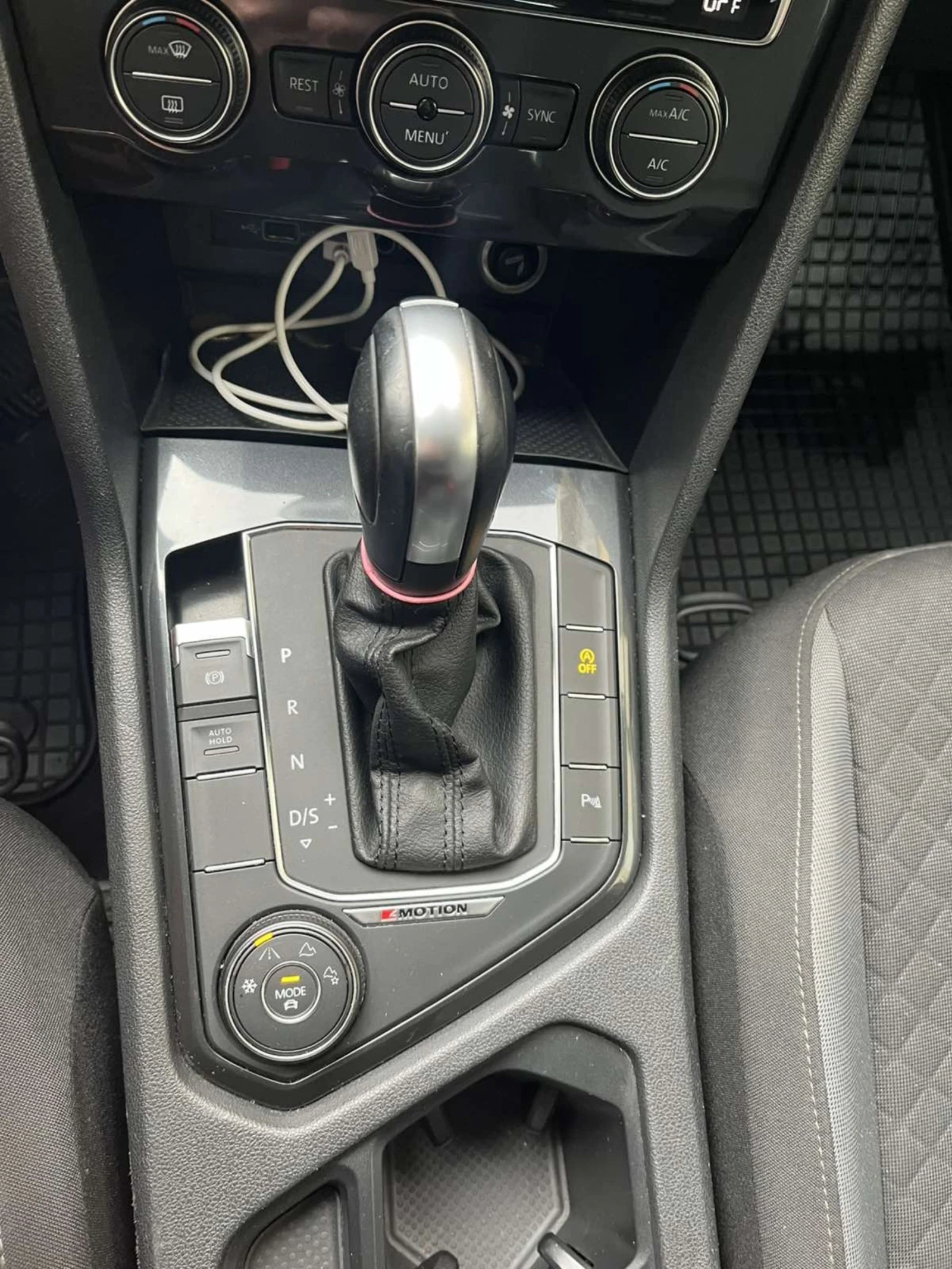 VW Tiguan TSI 2.0 190 к.с., снимка 6 - Автомобили и джипове - 54165967