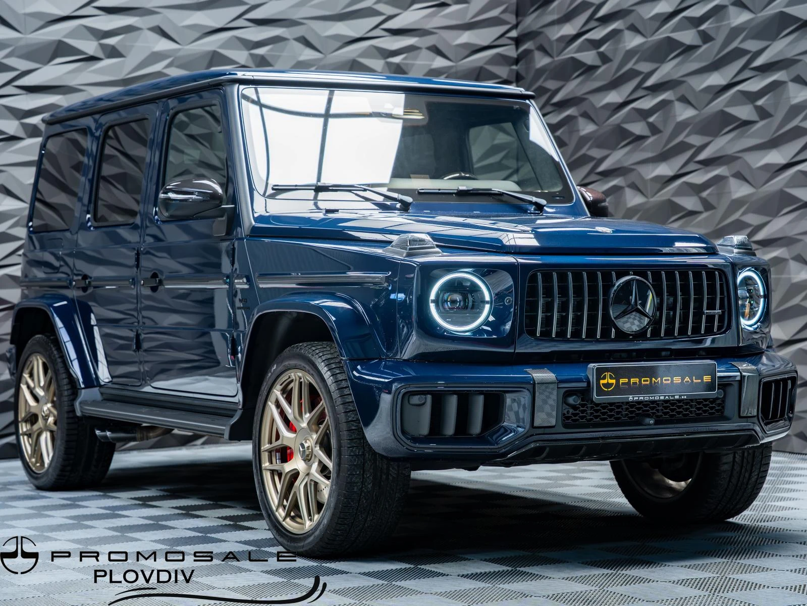 Mercedes-Benz G 63 AMG FACELIFT* FULL CARBON* 3XTV* 4D BURMESTER* 360CAM*