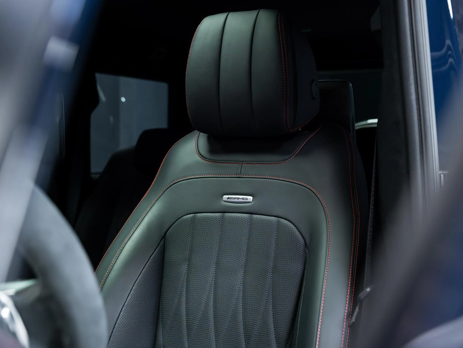 Mercedes-Benz G 63 AMG FACELIFT* FULL CARBON* 3XTV* 4D BURMESTER* 360CAM*, снимка 15 - Автомобили и джипове - 54206608