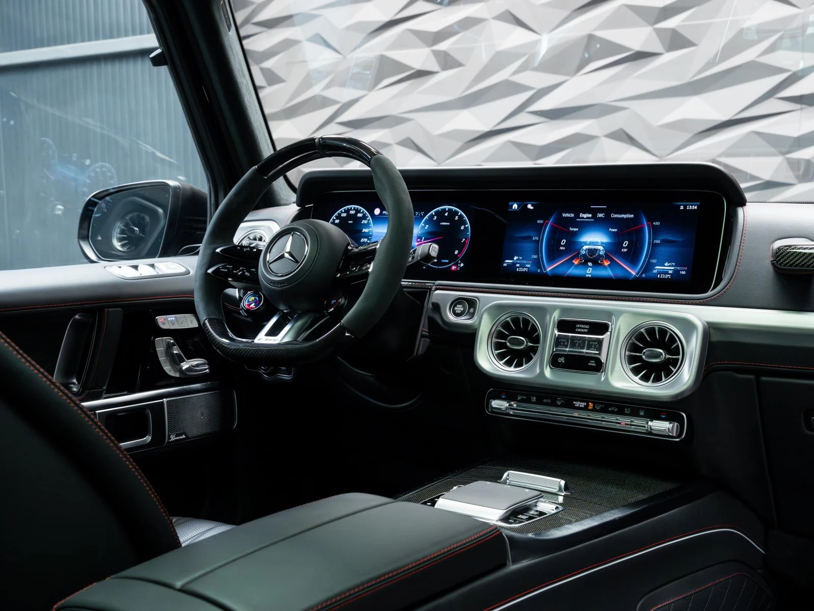 Mercedes-Benz G 63 AMG FACELIFT* FULL CARBON* 3XTV* 4D BURMESTER* 360CAM*, снимка 8 - Автомобили и джипове - 54206608