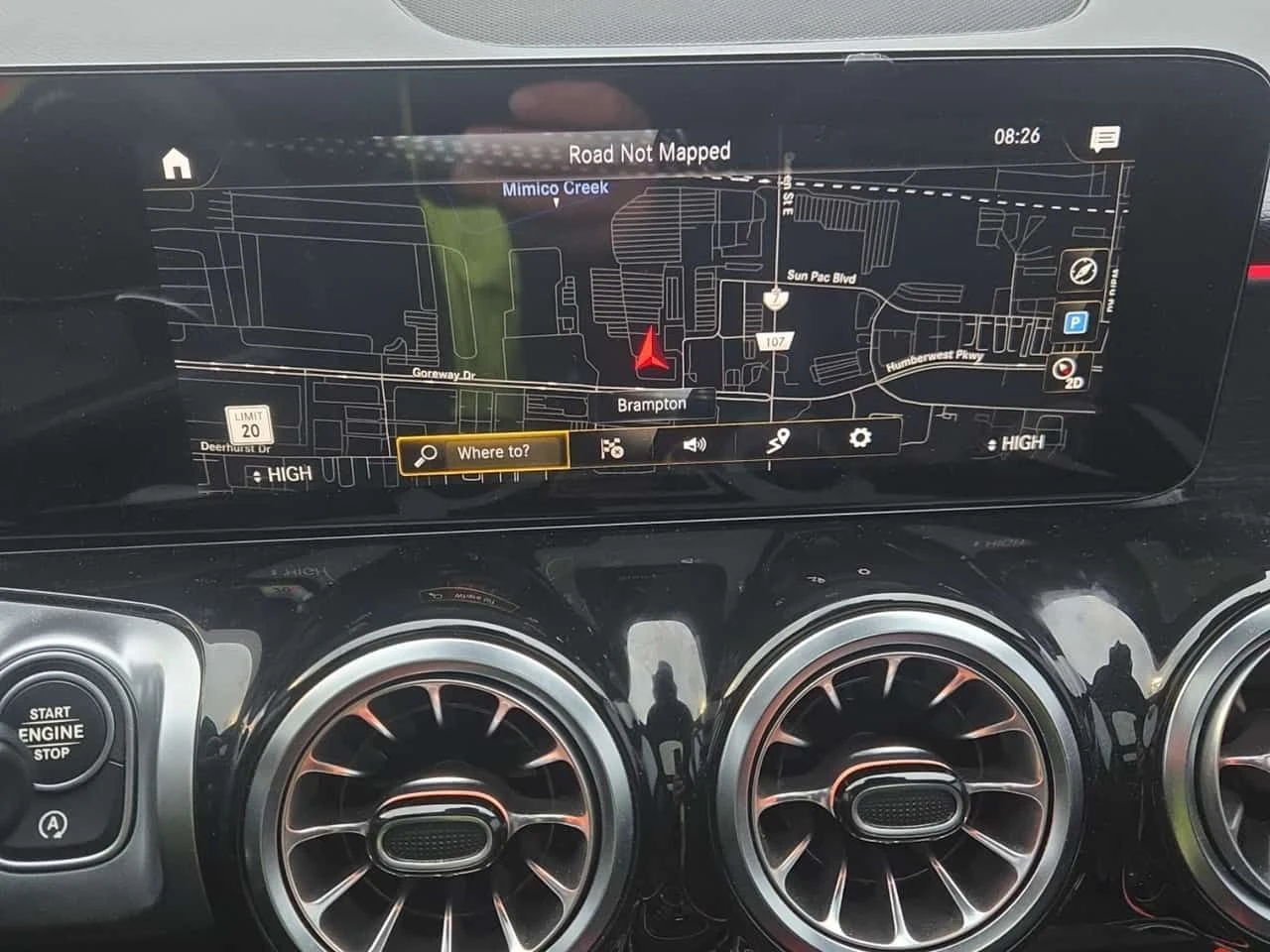 Mercedes-Benz GLB35AMG * Без инциденти * CARFAX * От Мercedes * , снимка 7 - Автомобили и джипове - 54532036