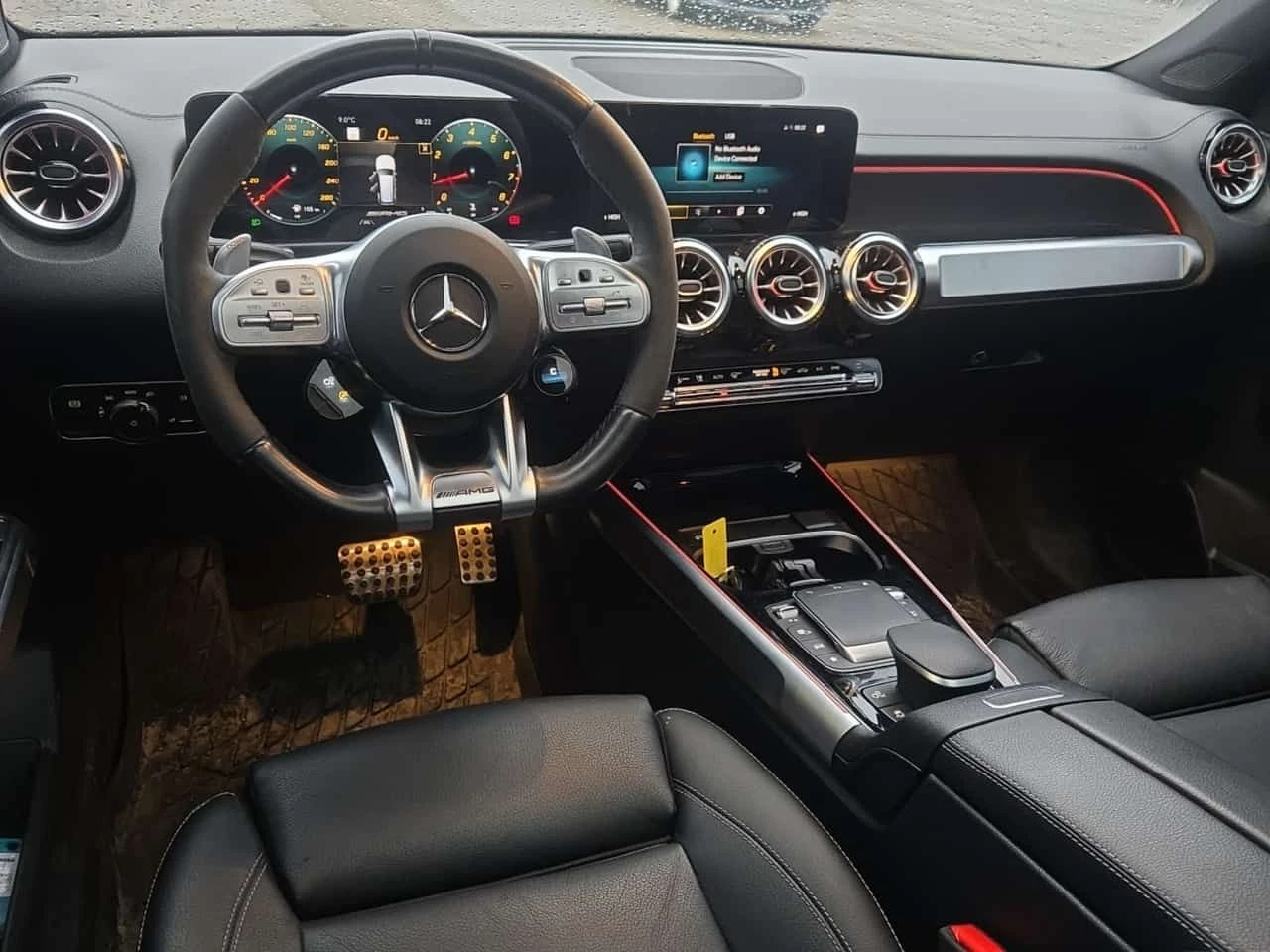 Mercedes-Benz GLB35AMG * Без инциденти * CARFAX * От Мercedes * , снимка 5 - Автомобили и джипове - 54532036