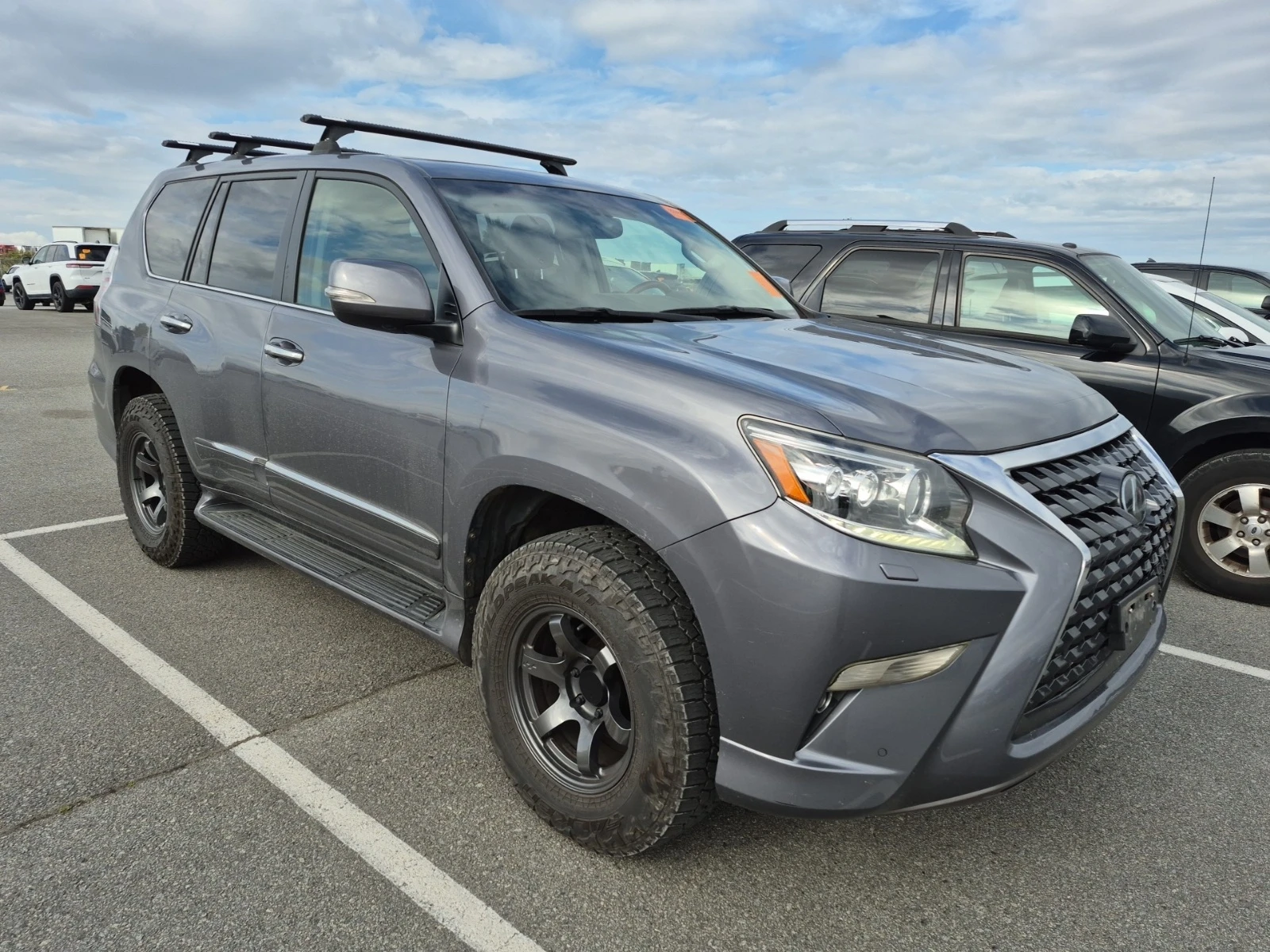 Lexus GX 460 * * CARFAX * * АВТО КРЕДИТ * * , снимка 2 - Автомобили и джипове - 55124248