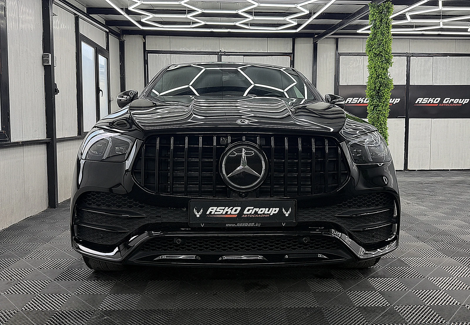 Mercedes-Benz GLE 350 KUPE/AMG-Line/panorama/360-k/ГЕРМАНИЯ ЛИЗИНГ, снимка 3 - Автомобили и джипове - 55261547