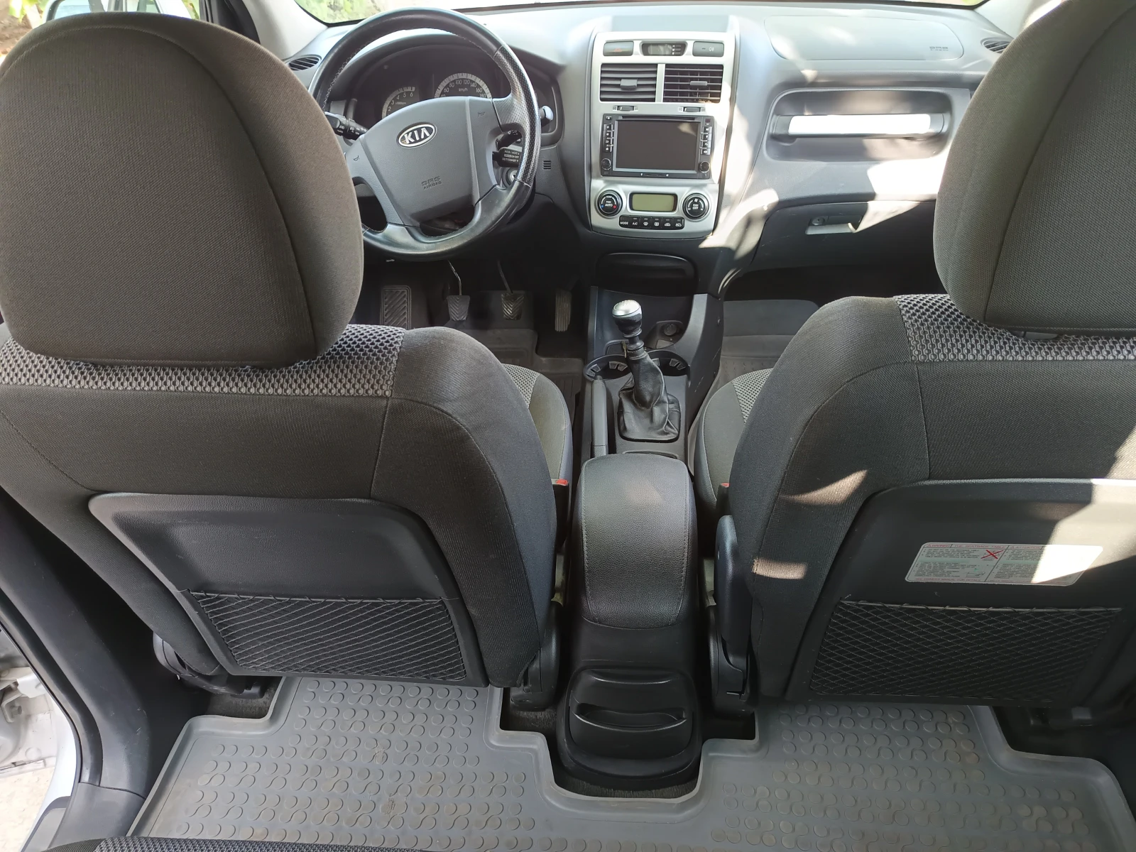 Kia Sportage 2.0D 4WD, снимка 4 - Автомобили и джипове - 55694385