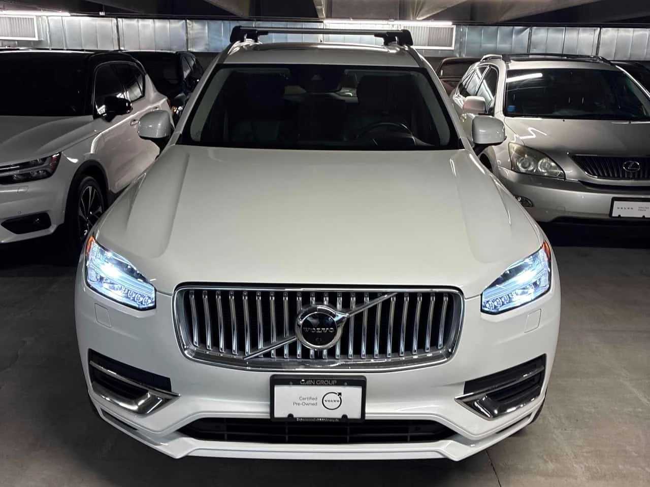 Volvo Xc90 * Inscription * CARFAX * ОПЦИЯ ЗА ФИНАНСИРАНЕ, снимка 2 - Автомобили и джипове - 55754549