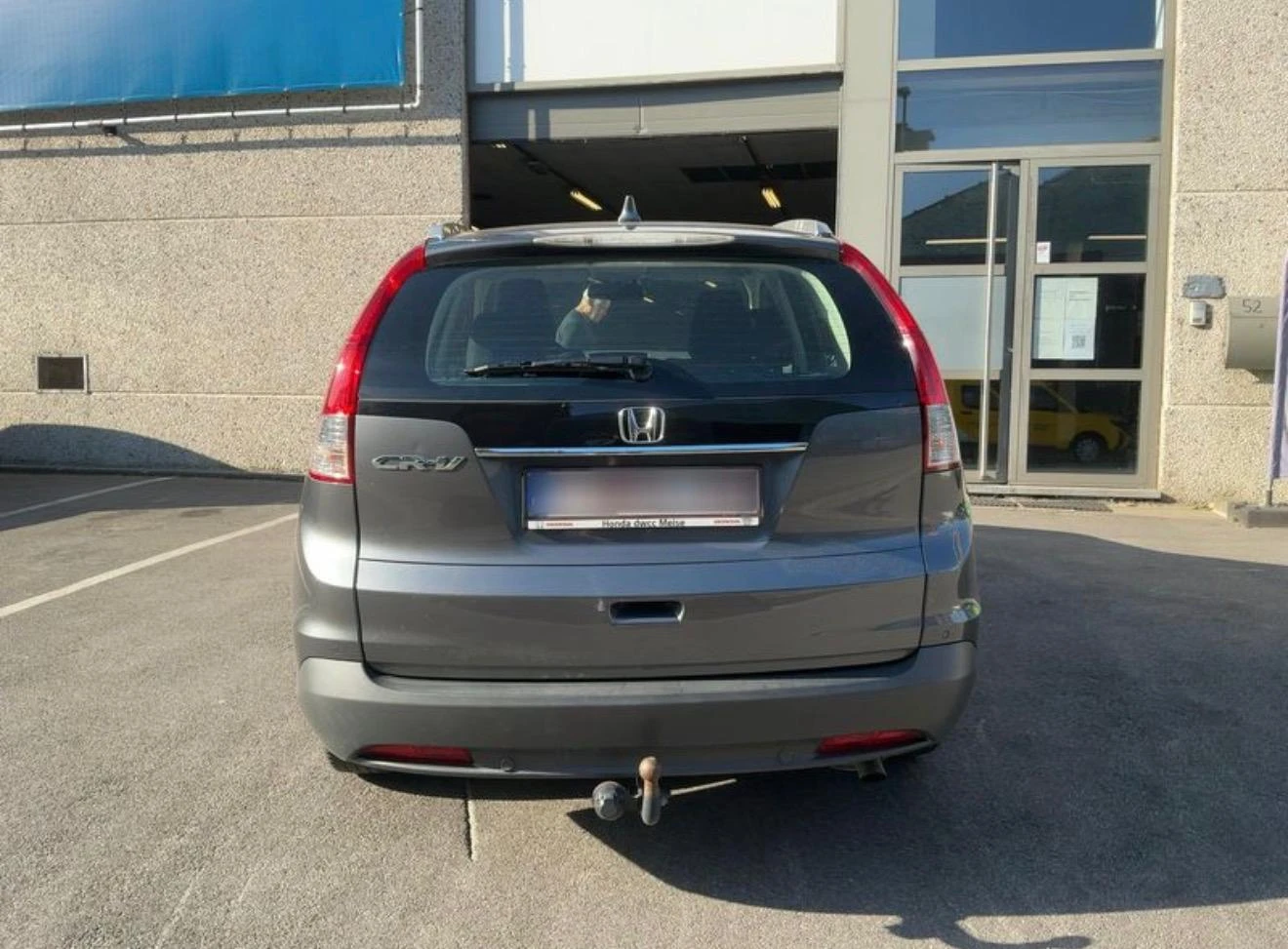Honda Cr-v 2.0бензин 4х4 Лизинг Уникредит по 260 евро, снимка 4 - Автомобили и джипове - 56266943