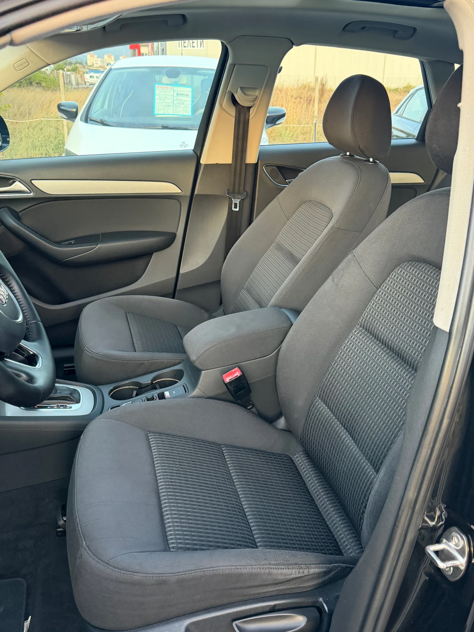 Audi Q3 S line / Quattro, снимка 9 - Автомобили и джипове - 56330568
