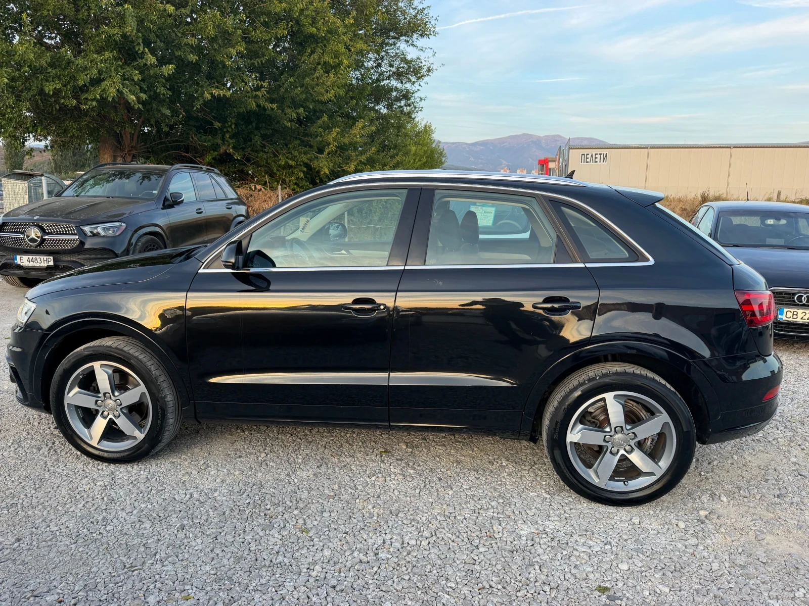 Audi Q3 S line / Quattro, снимка 7 - Автомобили и джипове - 56330568