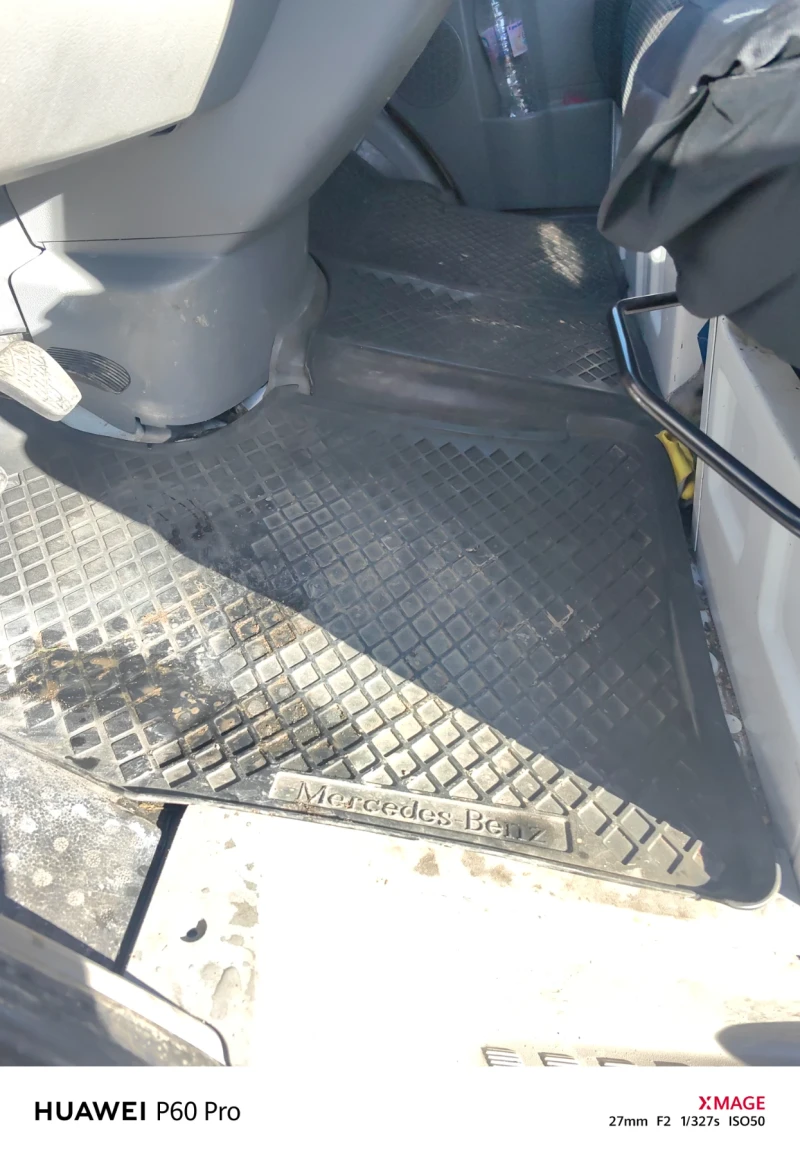 Mercedes-Benz 313 BLUETEC/6ск./ТЕГЛИЧ, снимка 16 - Бусове и автобуси - 52218655