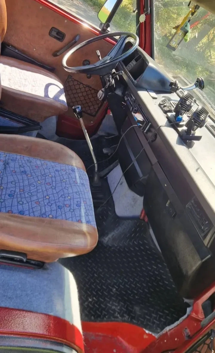 VW T3, снимка 5 - Бусове и автобуси - 56707158