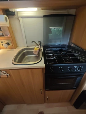 Каравана Avondale 556 6, снимка 9