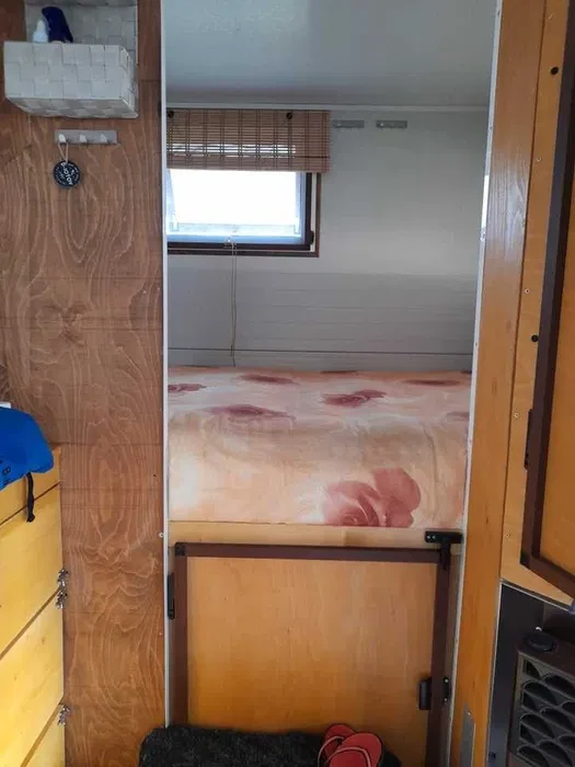 Каравана Adria 1, снимка 5 - Каравани и кемпери - 55093817