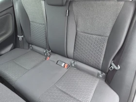 Toyota Yaris Cross 1.5 БЕНЗИН/HYBRID/11000 к.м., снимка 11