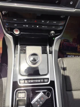 Jaguar Xf 2.0D* R-SPORT* 4X4* ABTOMATИК* EURO6B* LED* , снимка 9