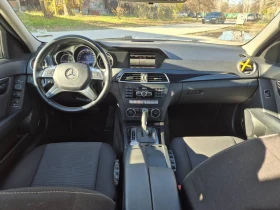 Mercedes-Benz C 200 Седан, снимка 3