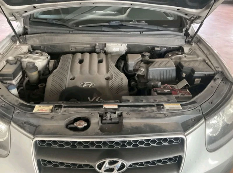 Hyundai Santa fe 2.7i V6 LPG GLS, снимка 5 - Автомобили и джипове - 49241468