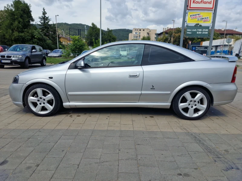 Opel Astra 2.0T , снимка 4 - Автомобили и джипове - 47406104