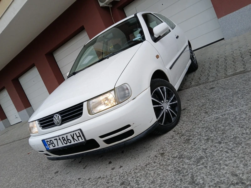 VW Polo 1.4 Бензин , снимка 10 - Автомобили и джипове - 47996936