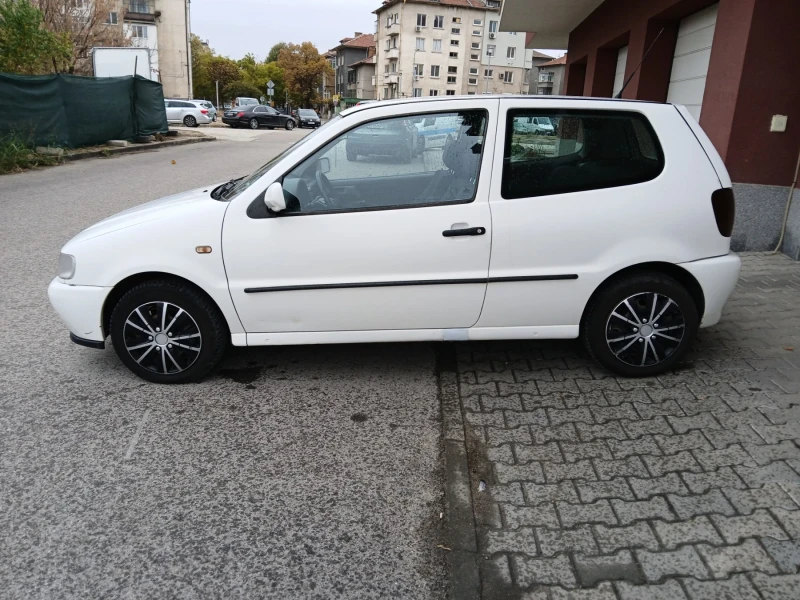 VW Polo 1.4 Бензин , снимка 8 - Автомобили и джипове - 47996936