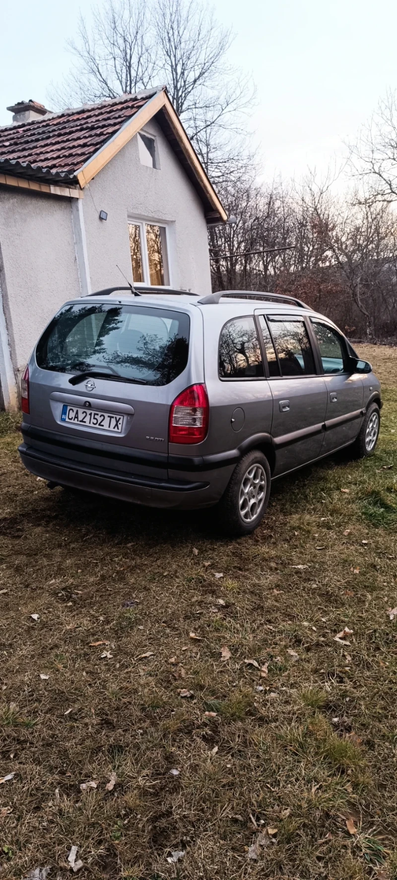 Opel Zafira, снимка 14 - Автомобили и джипове - 48899362