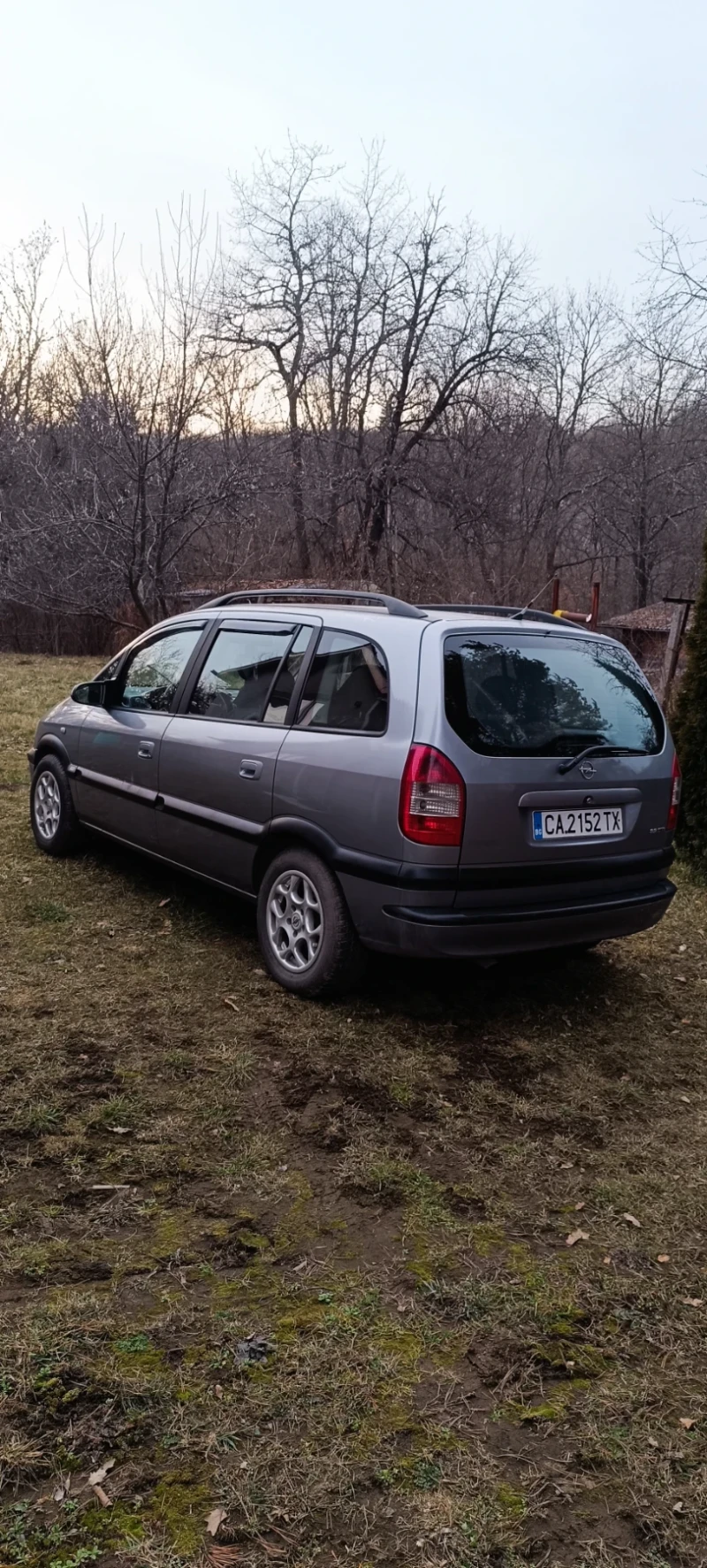 Opel Zafira, снимка 13 - Автомобили и джипове - 48899362