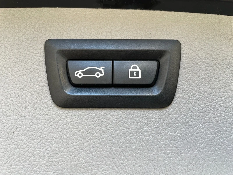 BMW 318 Facelift , снимка 12 - Автомобили и джипове - 50773138