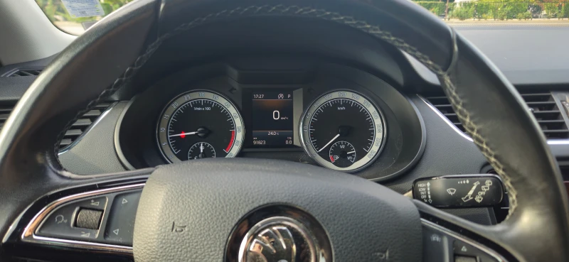 Skoda Octavia 94000км.2.0TDI 150K.C.АВТОМАТ 7ск., снимка 15 - Автомобили и джипове - 52125271