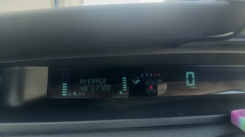 Renault Scenic 2, снимка 16 - Автомобили и джипове - 52691404