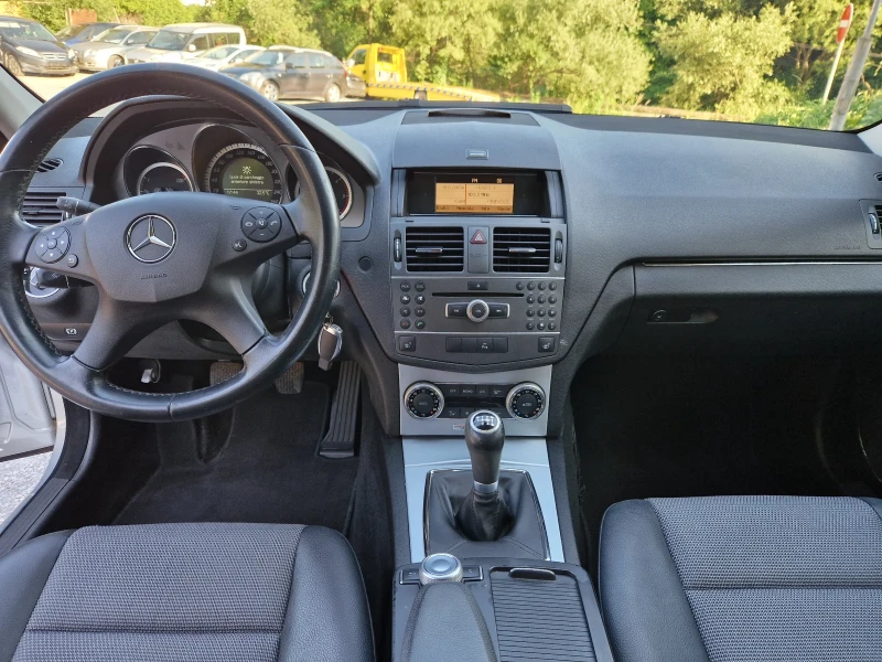 Mercedes-Benz C 220 CDi-Avantgarde, снимка 9 - Автомобили и джипове - 52330725