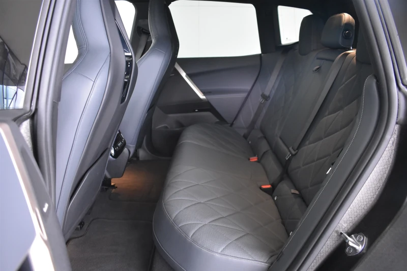 BMW iX xDrive50, снимка 9 - Автомобили и джипове - 52381230