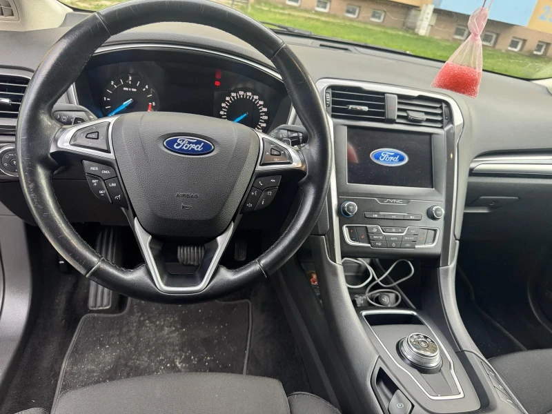 Ford Mondeo, снимка 4 - Автомобили и джипове - 52588342