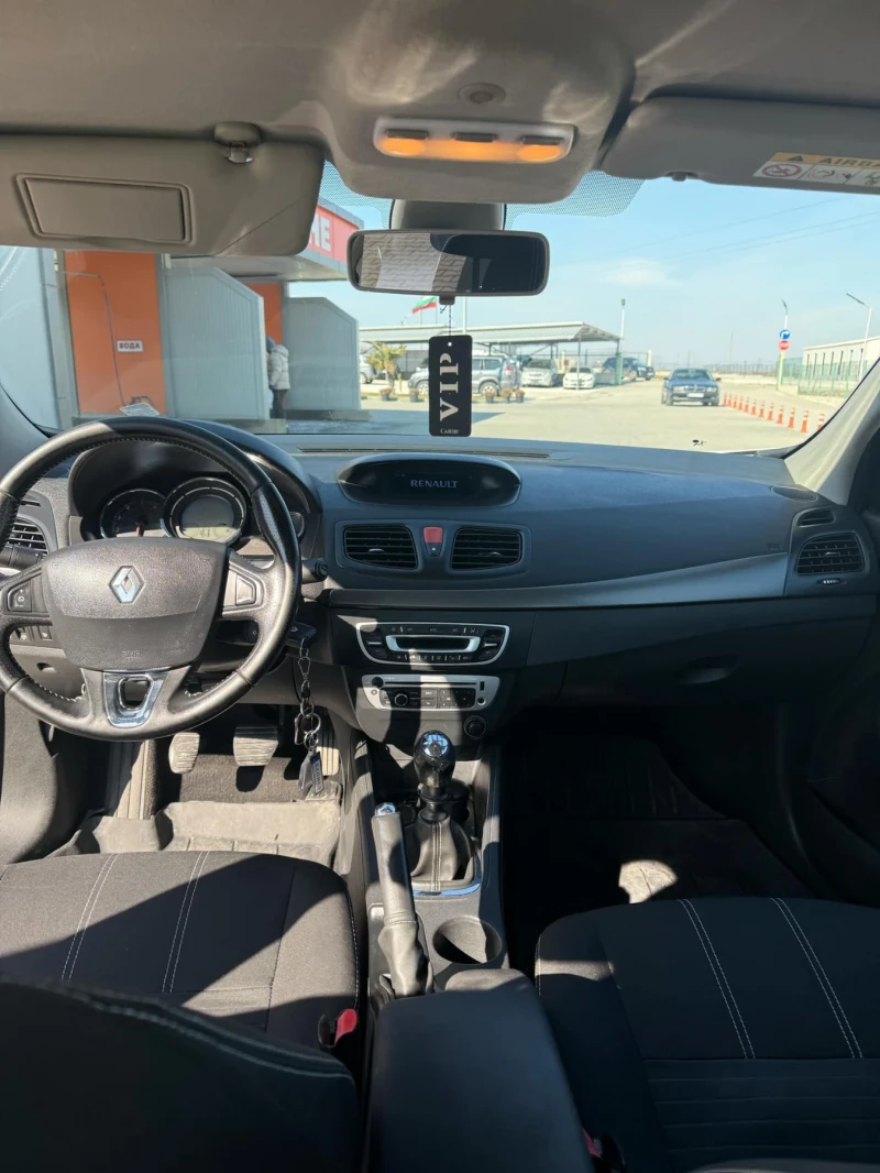 Renault Fluence, снимка 8 - Автомобили и джипове - 53038522