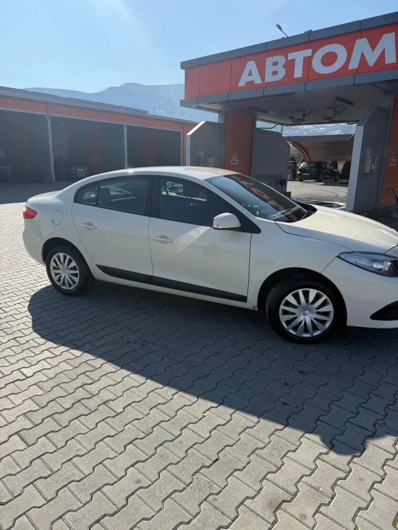 Renault Fluence, снимка 3 - Автомобили и джипове - 53038522