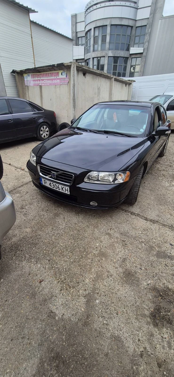 Volvo S60 2.4 D5, снимка 1 - Автомобили и джипове - 48346947