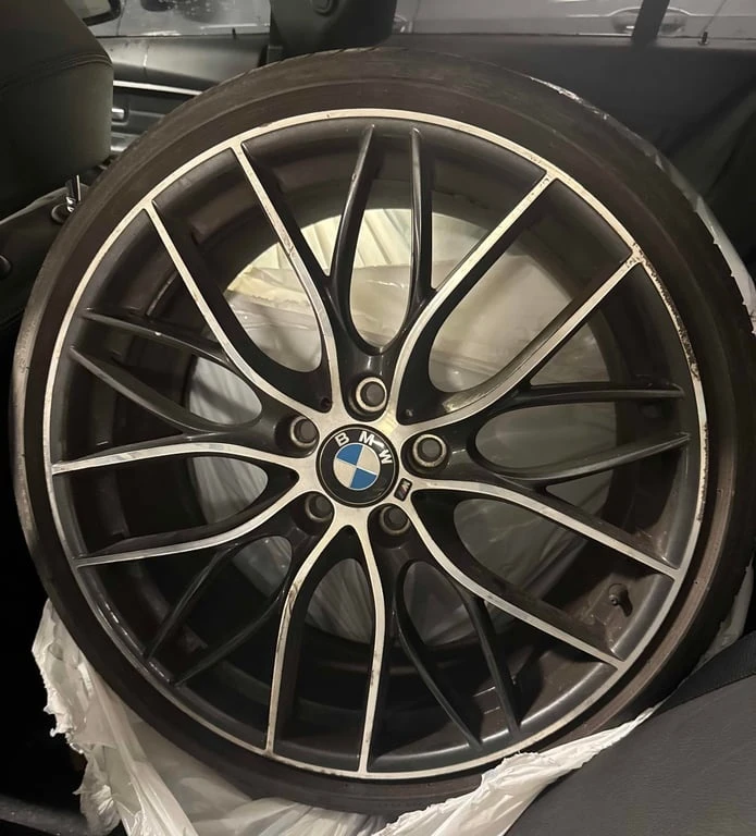 BMW 335 * xDrive * CARFAX * БЕЗ ПЪРВОНАЧАЛНА ВНОСКА, снимка 10 - Автомобили и джипове - 53136560