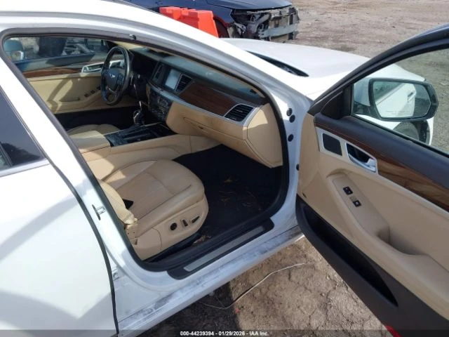 Hyundai Genesis GENESIS 3.8 - изображение 7