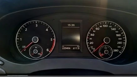 VW Jetta 1.6TDI HIGHLINE, снимка 11 - Автомобили и джипове - 54673856